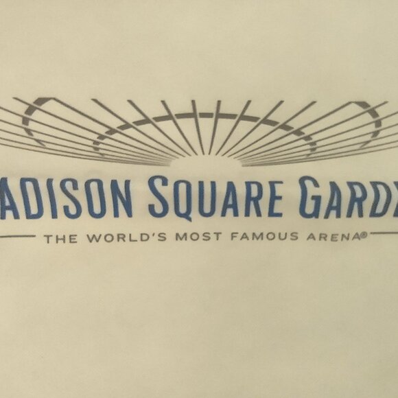 Madison Square Garden Reusable Tote Bag 17"x 14" - Picture 3 of 6